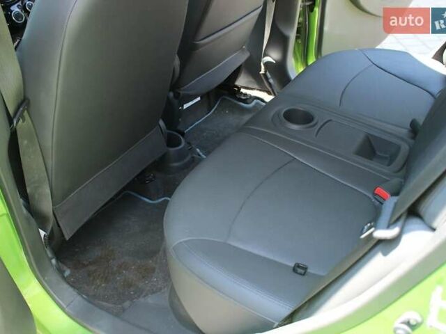 Зеленый Шевроле Спарк, объемом двигателя 0 л и пробегом 75 тыс. км за 6299 $, фото 18 на Automoto.ua