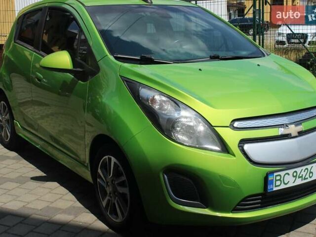 Зеленый Шевроле Спарк, объемом двигателя 0 л и пробегом 75 тыс. км за 6299 $, фото 2 на Automoto.ua