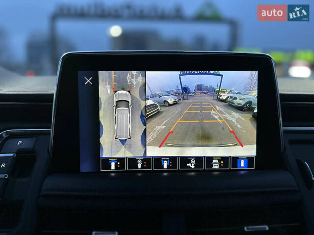 Белый Шевроле Субурбан, объемом двигателя 3 л и пробегом 79 тыс. км за 65999 $, фото 47 на Automoto.ua