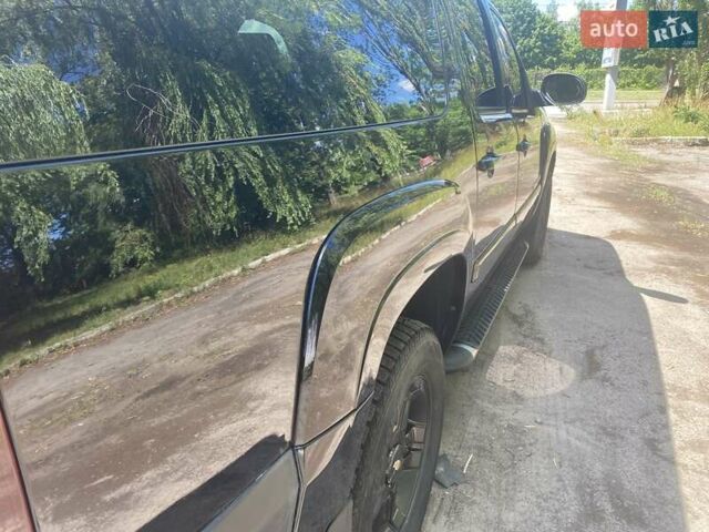 Чорний Шевроле Субурбан, об'ємом двигуна 5.3 л та пробігом 230 тис. км за 16500 $, фото 8 на Automoto.ua