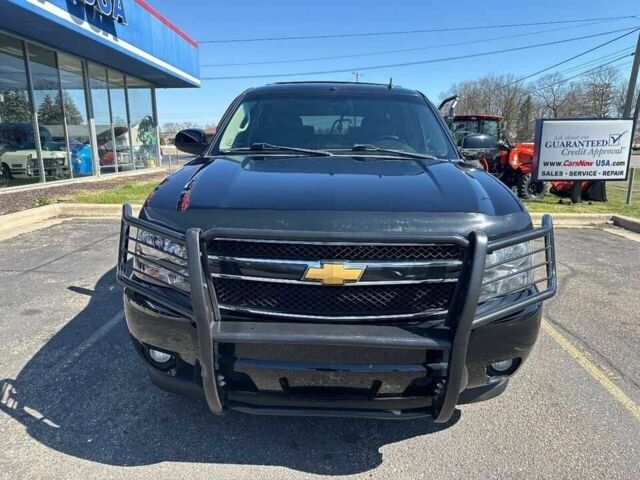 Черный Шевроле Субурбан, объемом двигателя 5.3 л и пробегом 81 тыс. км за 3000 $, фото 8 на Automoto.ua