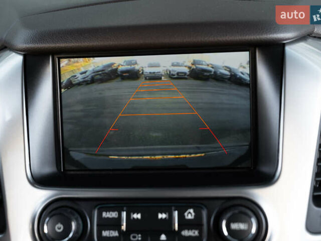 Черный Шевроле Субурбан, объемом двигателя 5.33 л и пробегом 153 тыс. км за 33000 $, фото 23 на Automoto.ua