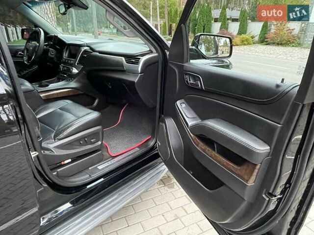 Черный Шевроле Субурбан, объемом двигателя 5.33 л и пробегом 143 тыс. км за 25000 $, фото 13 на Automoto.ua