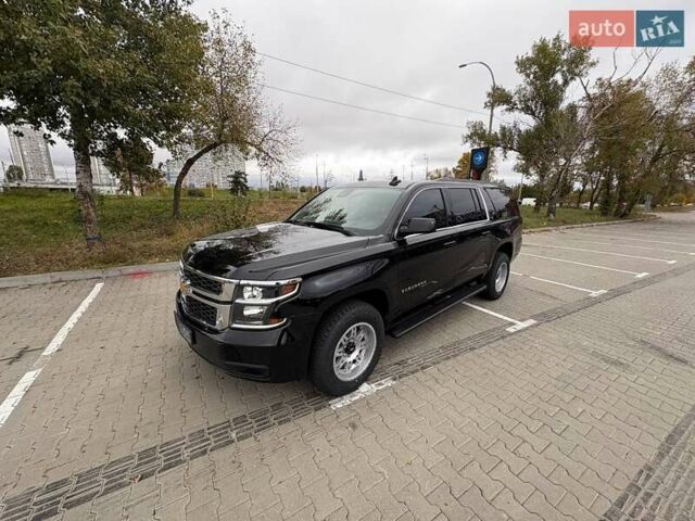 Шевроле Субурбан 2016 в Киеве на Automoto.ua Черный Шевроле Субурбан, объемом двигателя 5.3 л и пробегом 140 тыс. км за 50000 $, фото 9 на Automoto.ua