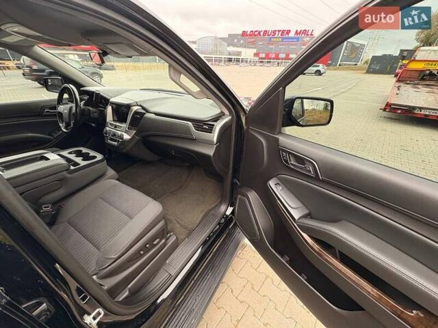 Шевроле Субурбан 2016 в Киеве на Automoto.ua Черный Шевроле Субурбан, объемом двигателя 5.3 л и пробегом 140 тыс. км за 50000 $, фото 21 на Automoto.ua