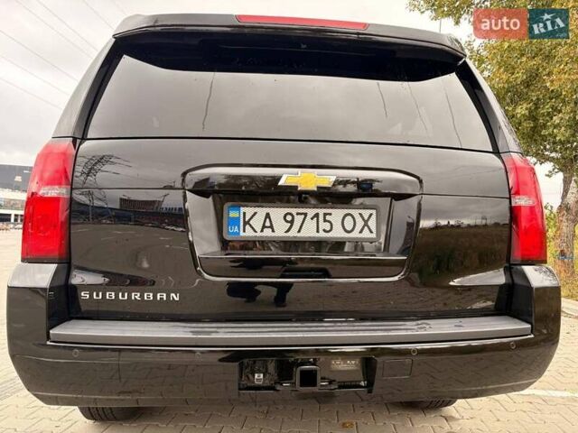 Шевроле Субурбан 2016 в Киеве на Automoto.ua Черный Шевроле Субурбан, объемом двигателя 5.3 л и пробегом 140 тыс. км за 50000 $, фото 6 на Automoto.ua