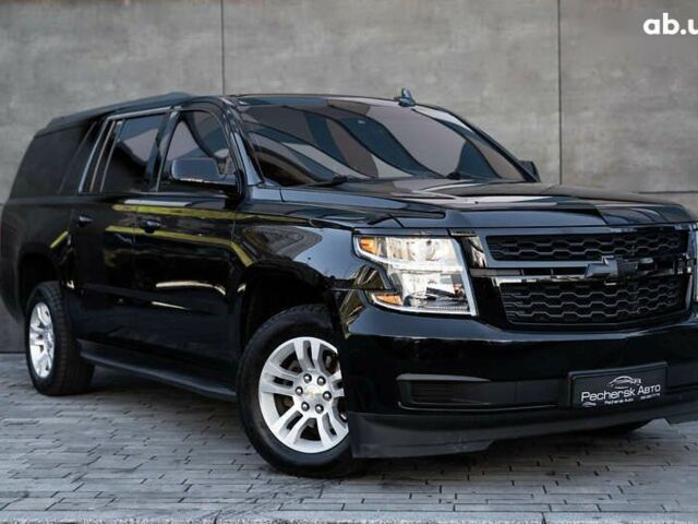 Шевроле Субурбан, объемом двигателя 5.3 л и пробегом 153 тыс. км за 33000 $, фото 6 на Automoto.ua