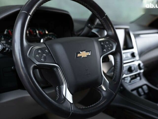 Шевроле Субурбан, объемом двигателя 5.3 л и пробегом 153 тыс. км за 33000 $, фото 18 на Automoto.ua