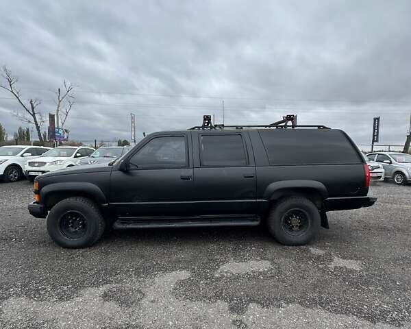 Серый Шевроле Субурбан, объемом двигателя 7.45 л и пробегом 565 тыс. км за 12000 $, фото 5 на Automoto.ua