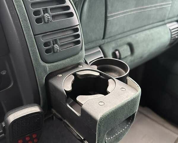 Серый Шевроле Субурбан, объемом двигателя 7.45 л и пробегом 565 тыс. км за 12000 $, фото 39 на Automoto.ua