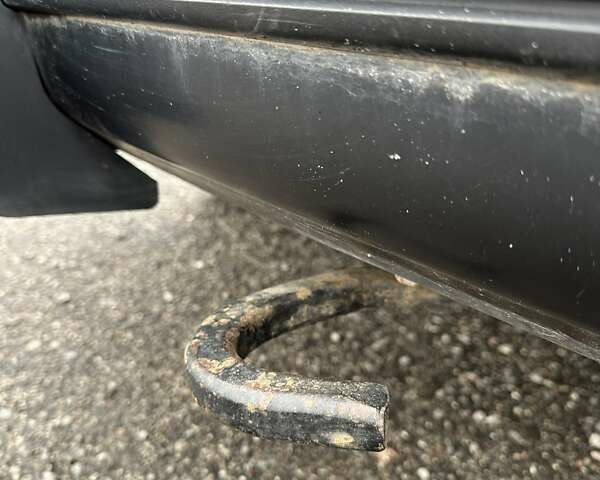 Серый Шевроле Субурбан, объемом двигателя 7.45 л и пробегом 565 тыс. км за 12000 $, фото 10 на Automoto.ua