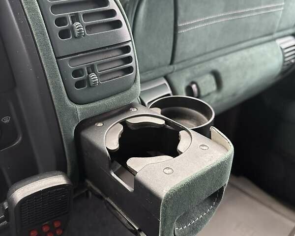 Серый Шевроле Субурбан, объемом двигателя 7.45 л и пробегом 565 тыс. км за 12000 $, фото 39 на Automoto.ua