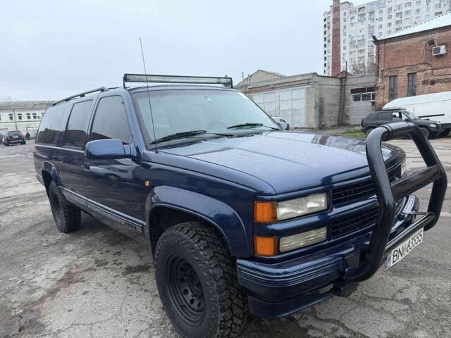 Синій Шевроле Субурбан, об'ємом двигуна 6.2 л та пробігом 256 тис. км за 6000 $, фото 3 на Automoto.ua