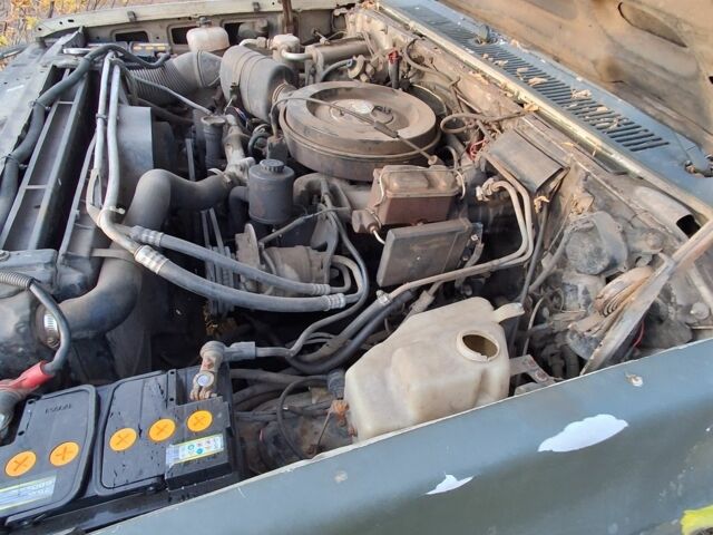 Зеленый Шевроле Субурбан, объемом двигателя 6 л и пробегом 10 тыс. км за 5500 $, фото 5 на Automoto.ua