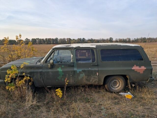 Зеленый Шевроле Субурбан, объемом двигателя 6 л и пробегом 10 тыс. км за 5500 $, фото 10 на Automoto.ua