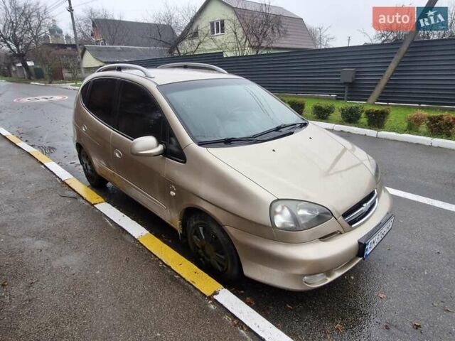 Бежевый Шевроле Такума, объемом двигателя 2 л и пробегом 250 тыс. км за 1900 $, фото 5 на Automoto.ua