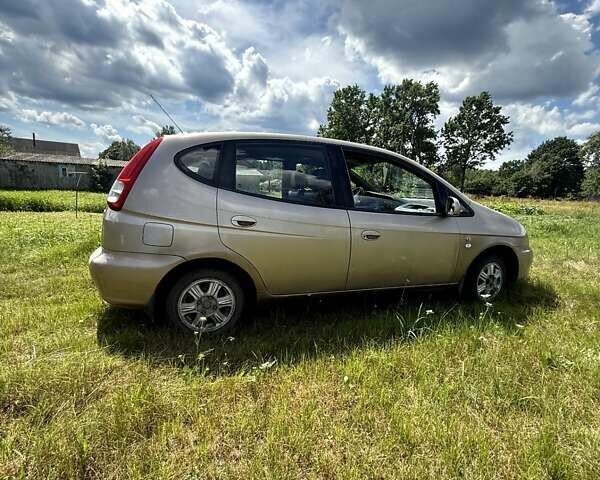 Бежевий Шевроле Такума, об'ємом двигуна 1.6 л та пробігом 210 тис. км за 3000 $, фото 6 на Automoto.ua
