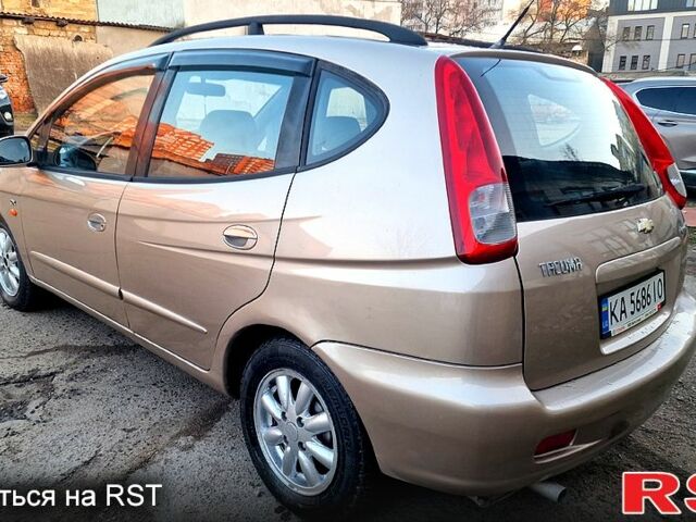 Бежевий Шевроле Такума, об'ємом двигуна 2 л та пробігом 220 тис. км за 3250 $, фото 6 на Automoto.ua