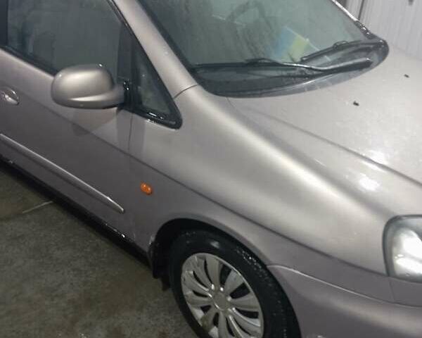 Бежевый Шевроле Такума, объемом двигателя 2 л и пробегом 150 тыс. км за 2800 $, фото 1 на Automoto.ua