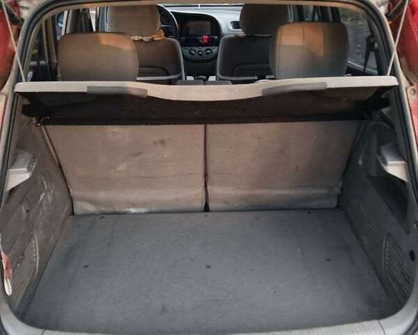 Бежевый Шевроле Такума, объемом двигателя 2 л и пробегом 113 тыс. км за 4000 $, фото 2 на Automoto.ua