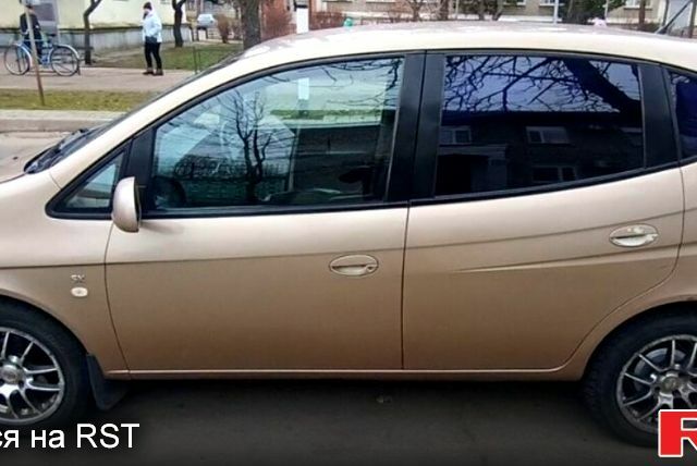 Бежевий Шевроле Такума, об'ємом двигуна 1.6 л та пробігом 377 тис. км за 2999 $, фото 4 на Automoto.ua