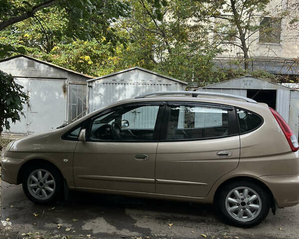 Шевроле Такума 2008 в Одессе на Automoto.ua Бежевый Шевроле Такума, объемом двигателя 2 л и пробегом 177 тыс. км за 4500 $, фото 3 на Automoto.ua