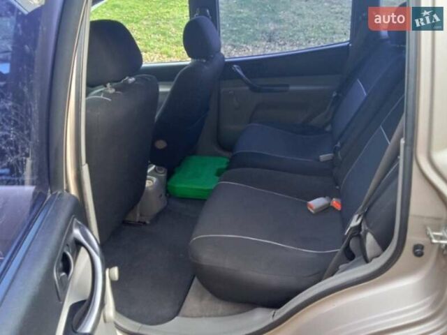 Бежевый Шевроле Такума, объемом двигателя 1.6 л и пробегом 387 тыс. км за 2399 $, фото 6 на Automoto.ua