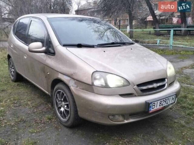 Бежевый Шевроле Такума, объемом двигателя 1.6 л и пробегом 387 тыс. км за 2399 $, фото 2 на Automoto.ua