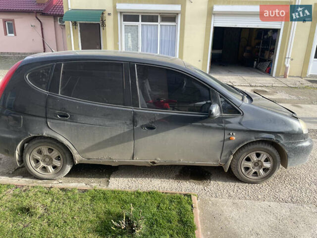 Черный Шевроле Такума, объемом двигателя 1.6 л и пробегом 328 тыс. км за 1500 $, фото 1 на Automoto.ua