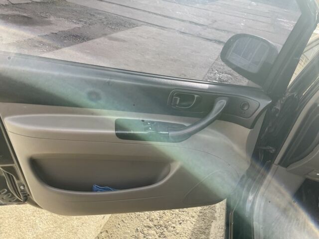 Черный Шевроле Такума, объемом двигателя 1.6 л и пробегом 326 тыс. км за 1500 $, фото 16 на Automoto.ua