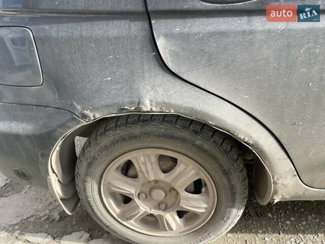 Черный Шевроле Такума, объемом двигателя 1.6 л и пробегом 328 тыс. км за 1500 $, фото 7 на Automoto.ua