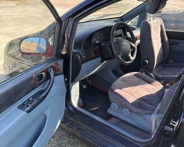 Черный Шевроле Такума, объемом двигателя 2 л и пробегом 350 тыс. км за 2500 $, фото 2 на Automoto.ua