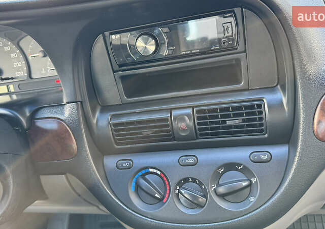 Черный Шевроле Такума, объемом двигателя 2 л и пробегом 95 тыс. км за 4250 $, фото 54 на Automoto.ua