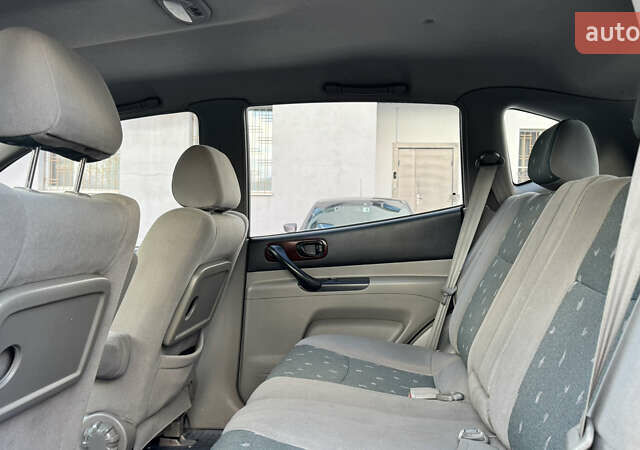 Черный Шевроле Такума, объемом двигателя 2 л и пробегом 95 тыс. км за 4250 $, фото 34 на Automoto.ua