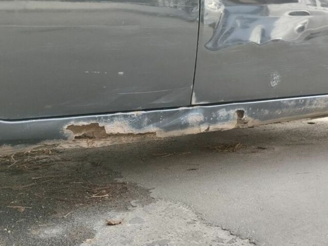 Черный Шевроле Такума, объемом двигателя 1.6 л и пробегом 109 тыс. км за 2400 $, фото 8 на Automoto.ua