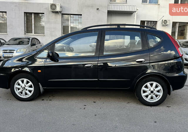 Черный Шевроле Такума, объемом двигателя 2 л и пробегом 95 тыс. км за 4250 $, фото 15 на Automoto.ua