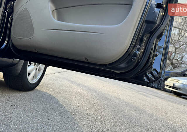 Черный Шевроле Такума, объемом двигателя 2 л и пробегом 95 тыс. км за 4250 $, фото 56 на Automoto.ua