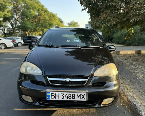 Черный Шевроле Такума, объемом двигателя 2 л и пробегом 225 тыс. км за 4000 $, фото 1 на Automoto.ua