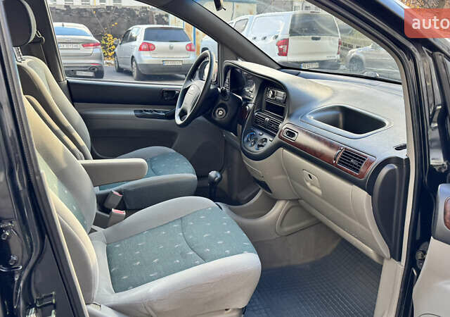 Черный Шевроле Такума, объемом двигателя 2 л и пробегом 95 тыс. км за 4250 $, фото 44 на Automoto.ua