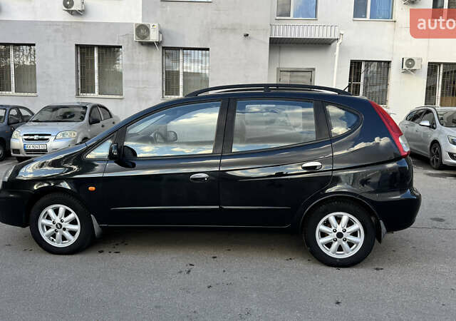 Черный Шевроле Такума, объемом двигателя 2 л и пробегом 95 тыс. км за 4250 $, фото 10 на Automoto.ua