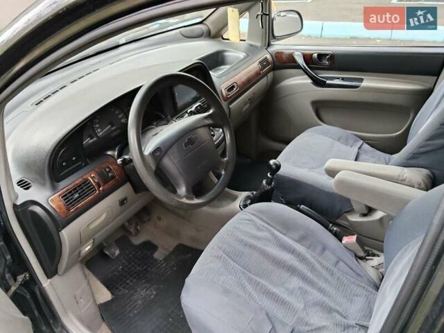 Черный Шевроле Такума, объемом двигателя 2 л и пробегом 191 тыс. км за 2550 $, фото 2 на Automoto.ua