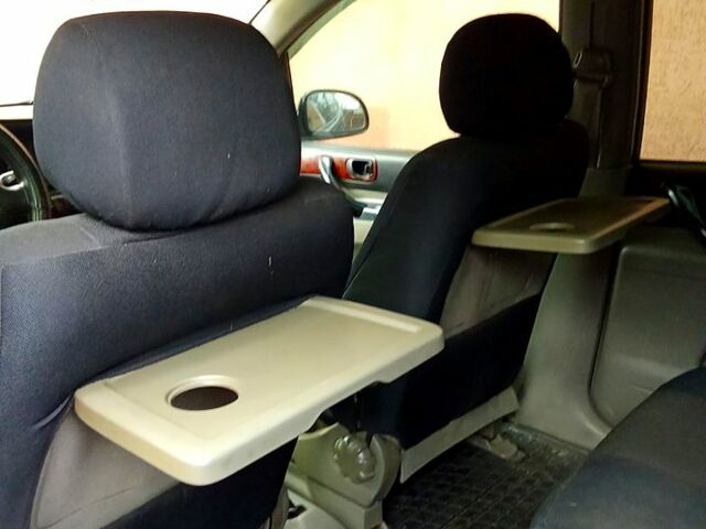 Черный Шевроле Такума, объемом двигателя 2 л и пробегом 220 тыс. км за 3700 $, фото 1 на Automoto.ua