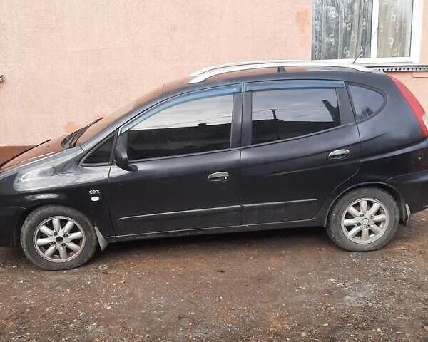 Черный Шевроле Такума, объемом двигателя 2 л и пробегом 220 тыс. км за 3600 $, фото 1 на Automoto.ua