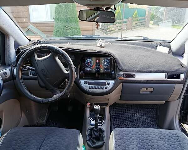 Черный Шевроле Такума, объемом двигателя 2 л и пробегом 310 тыс. км за 3300 $, фото 4 на Automoto.ua