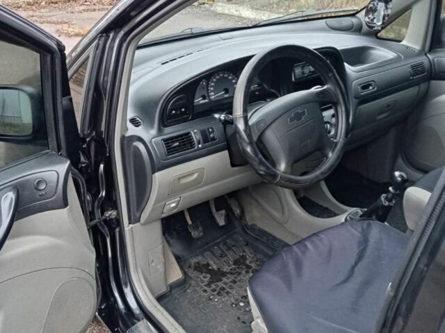 Черный Шевроле Такума, объемом двигателя 1.6 л и пробегом 68 тыс. км за 4500 $, фото 11 на Automoto.ua