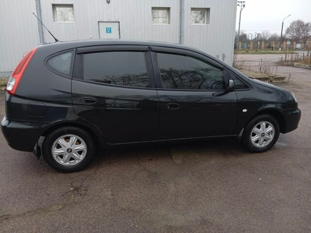 Черный Шевроле Такума, объемом двигателя 1.6 л и пробегом 68 тыс. км за 4500 $, фото 10 на Automoto.ua