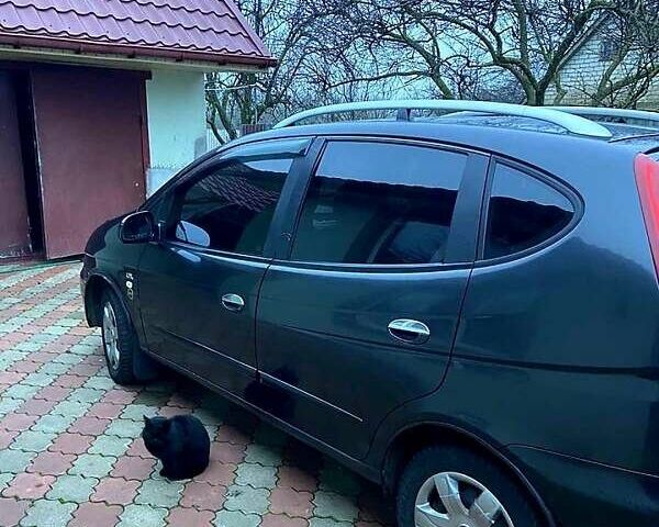 Черный Шевроле Такума, объемом двигателя 2 л и пробегом 200 тыс. км за 4600 $, фото 7 на Automoto.ua