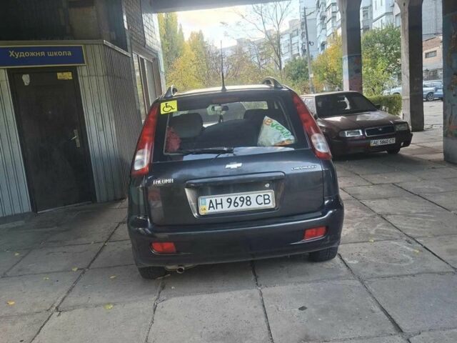 Черный Шевроле Такума, объемом двигателя 2 л и пробегом 80 тыс. км за 4000 $, фото 2 на Automoto.ua