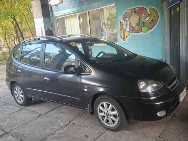 Черный Шевроле Такума, объемом двигателя 2 л и пробегом 80 тыс. км за 4000 $, фото 4 на Automoto.ua