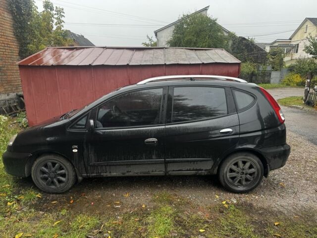 Черный Шевроле Такума, объемом двигателя 2 л и пробегом 190 тыс. км за 2350 $, фото 9 на Automoto.ua